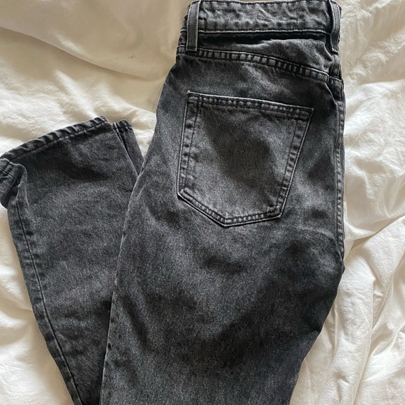 Karolina GRLFRND jeans - Picture 3 of 6